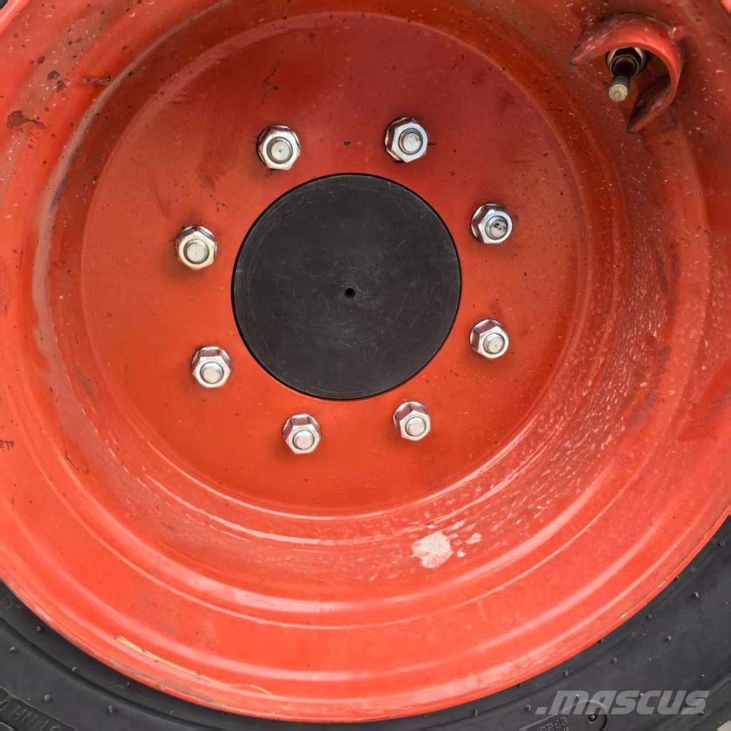 Hengli HL770H لوادر انزلاقية التوجيه