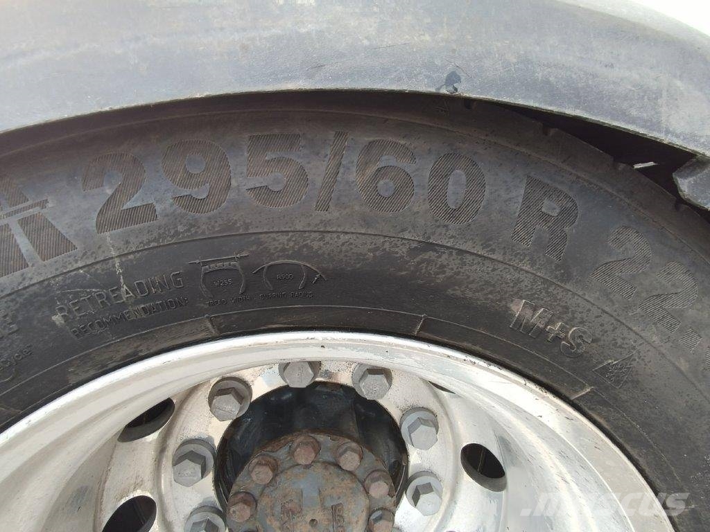 DAF FT 440 XF 트랙터 유닛