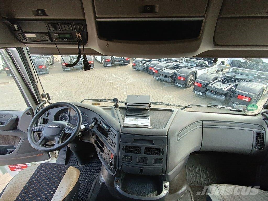 DAF FT 440 XF 트랙터 유닛