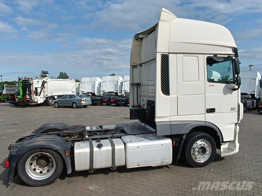 DAF FT 440 XF 트랙터 유닛