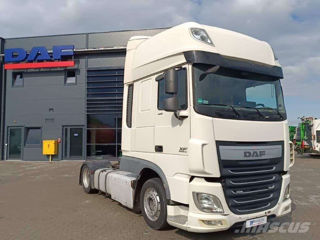 DAF FT 440 XF 트랙터 유닛