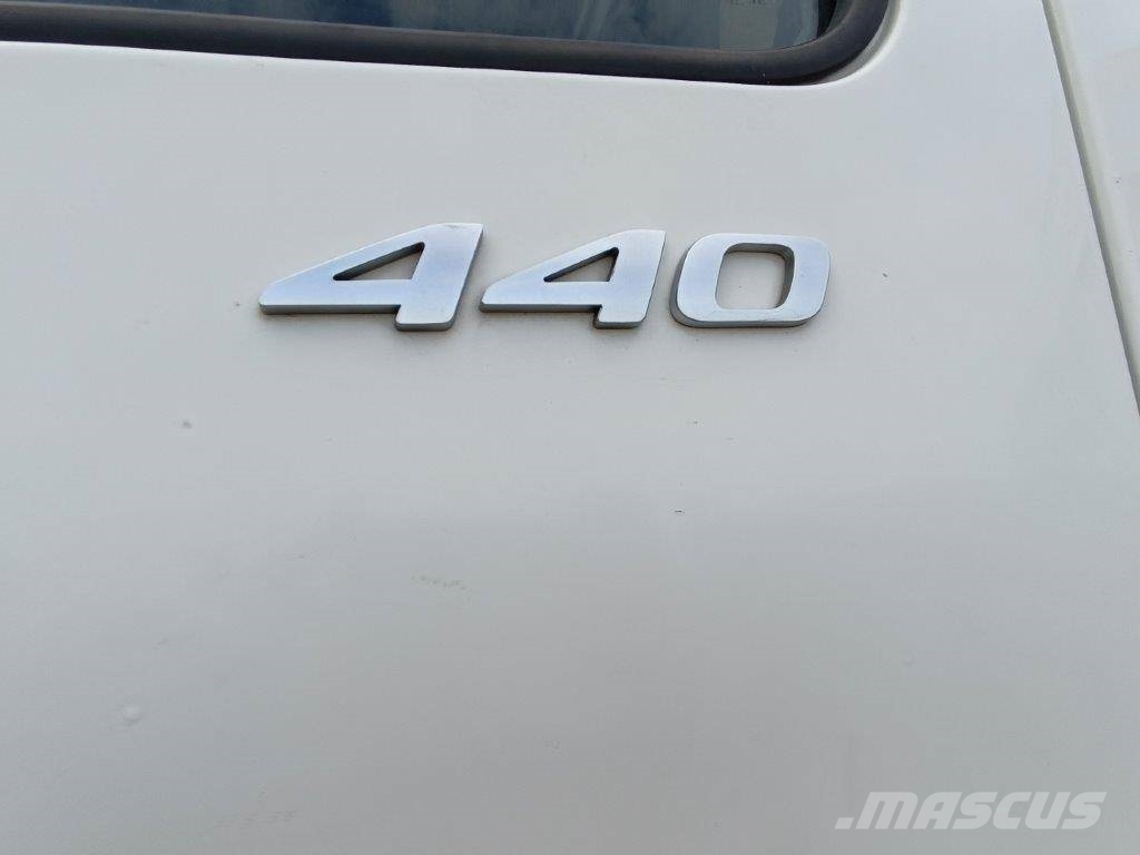 DAF FT 440 XF 트랙터 유닛