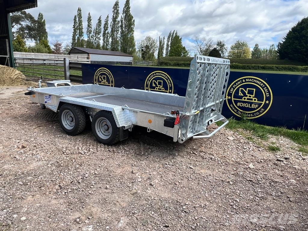 Ifor Williams GH126BT Tieflader