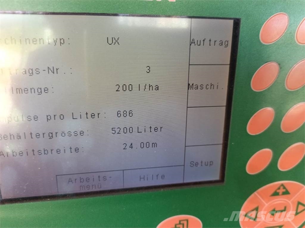 Amazone UX5200 - 18m/24m Pulverizadores arrastrados