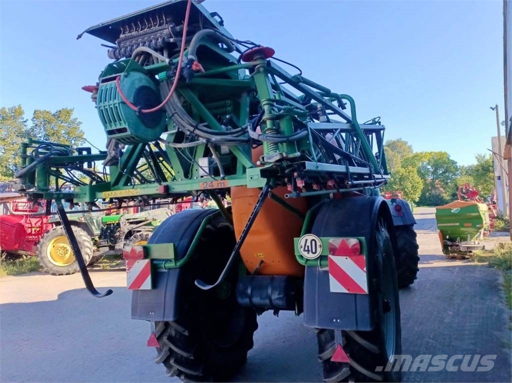 Amazone UX5200 - 18m/24m Pulverizadores arrastrados