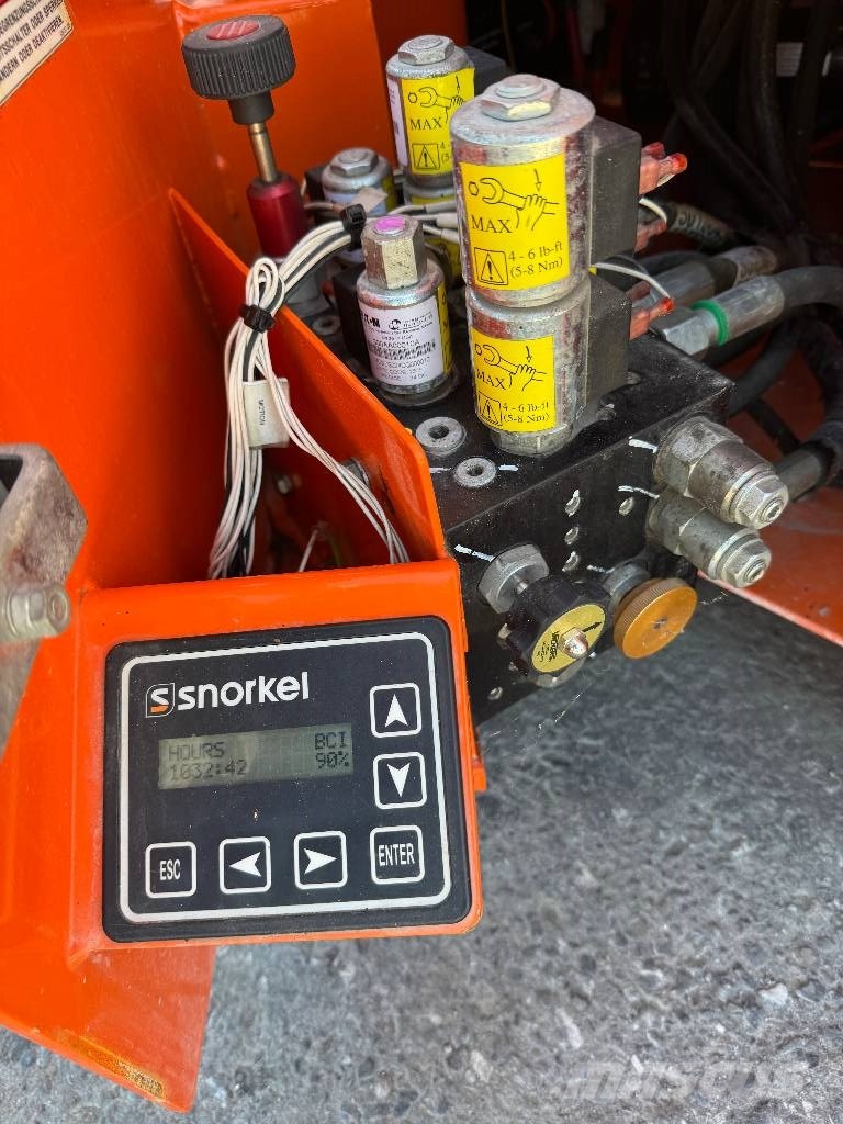 Snorkel S3219E 8 Meter Elektro Scherenbühne Ανυψωτήρες ψαλιδωτής άρθρωσης