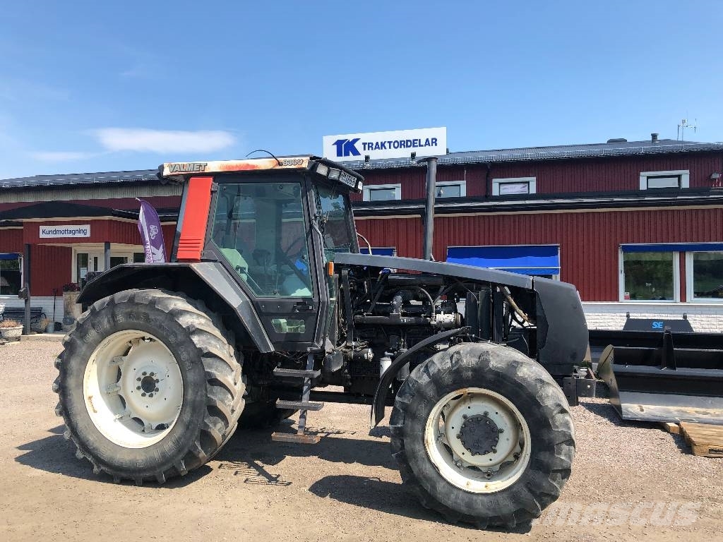 Valmet Mega 8300