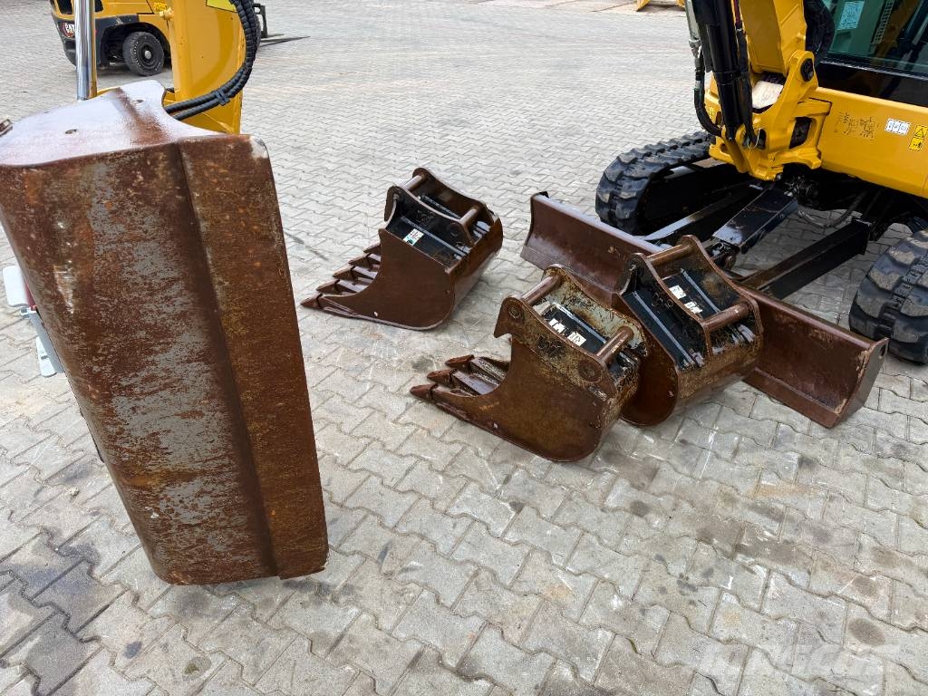 CAT 303.5 E CR Mini excavators < 7t