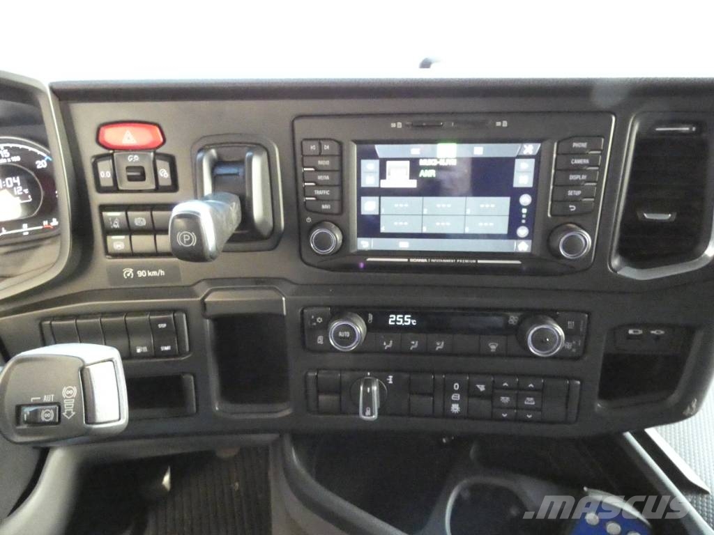 Scania P 280 شاحنات بغطاء جانبي