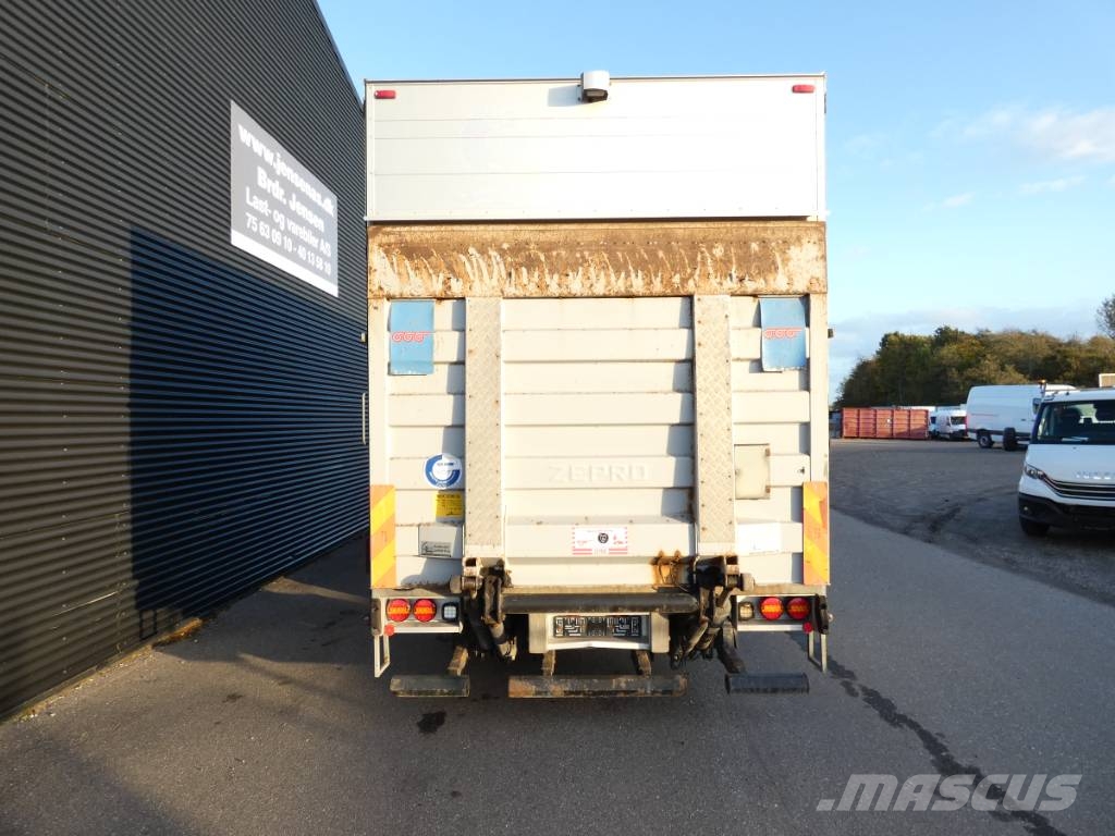 Scania P 280 شاحنات بغطاء جانبي