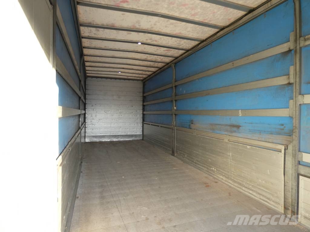 Scania P 280 شاحنات بغطاء جانبي