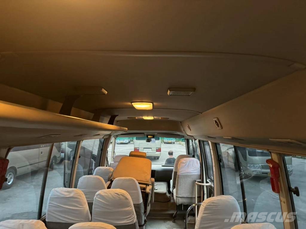 Toyota Coaster Bus Mikroautobusai
