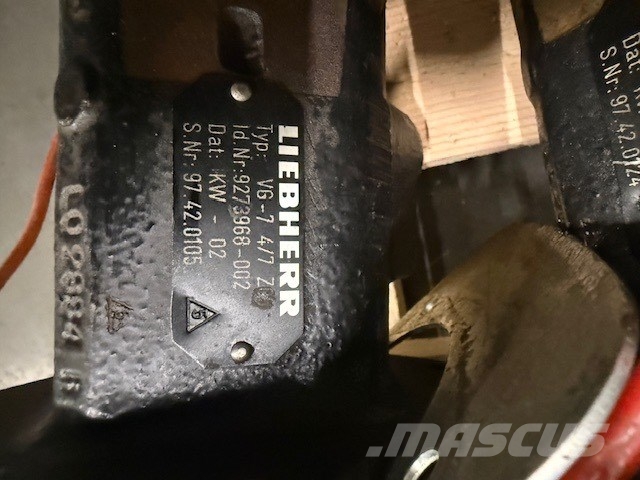 Liebherr R 954 B USED PARTS CAB COMPLET Førerhus og Interiør