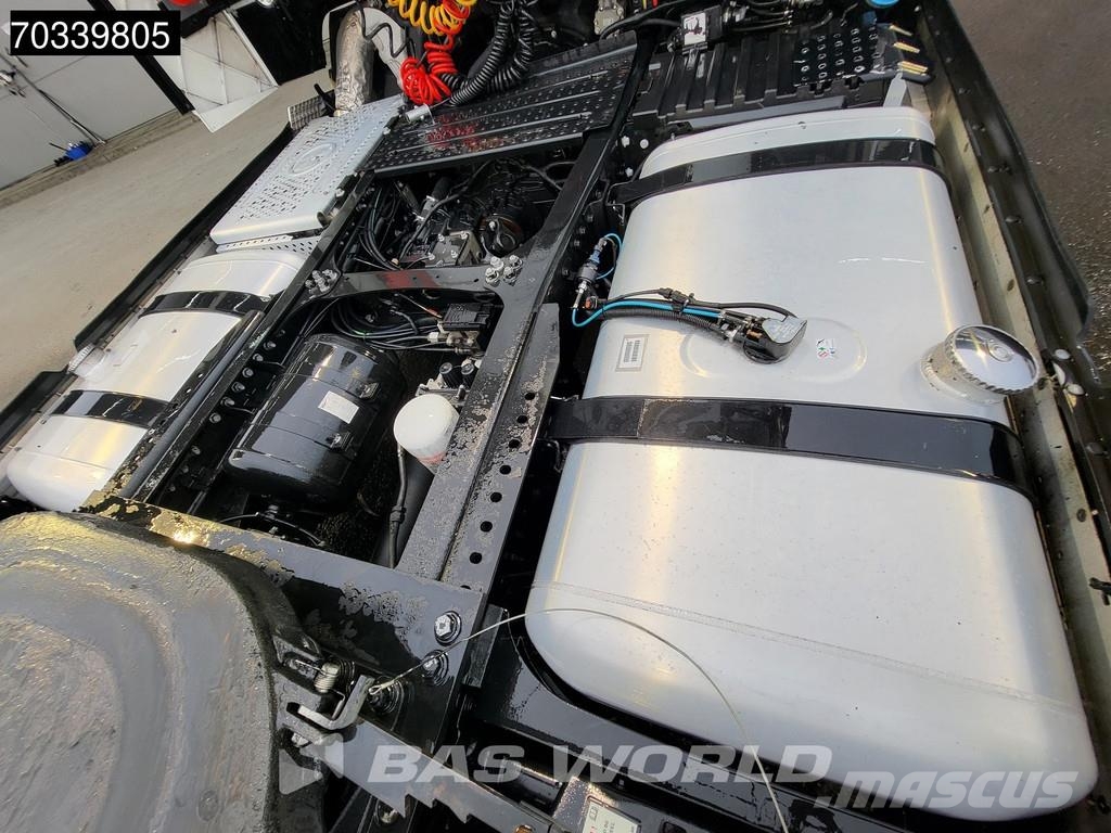 Ford F-Max 500 4X2 Retarder 2xTanks ACC Navi Standklima Tahače