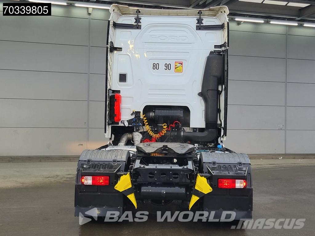 Ford F-Max 500 4X2 Retarder 2xTanks ACC Navi Standklima Tracteur routier