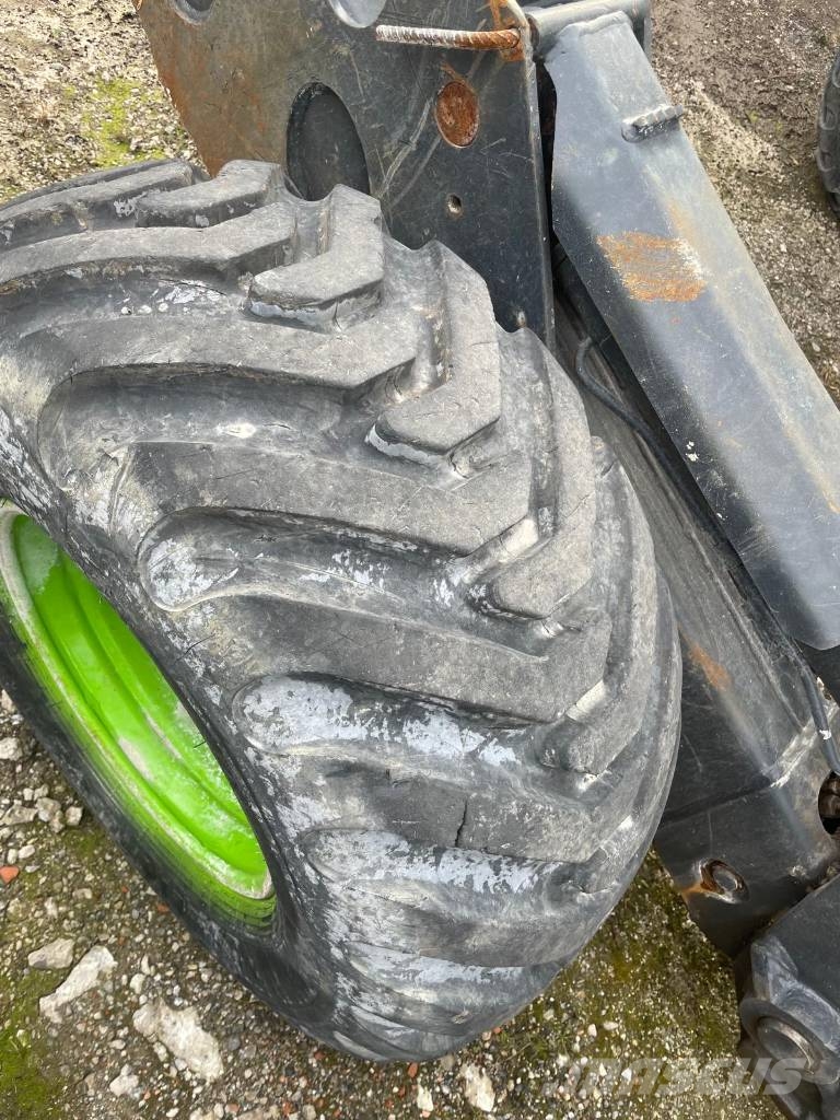Menzi Muck M525 Wielgraafmachines