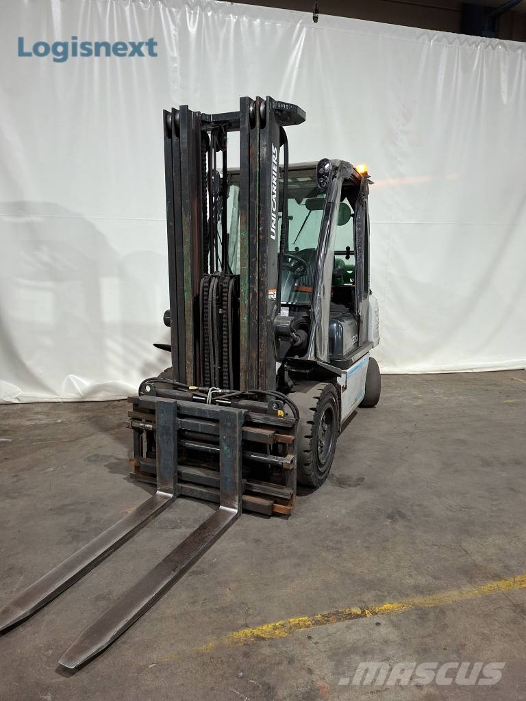 UniCarriers DX 30 LPG vozíky