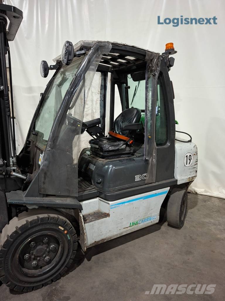 UniCarriers DX 30 LPG vozíky