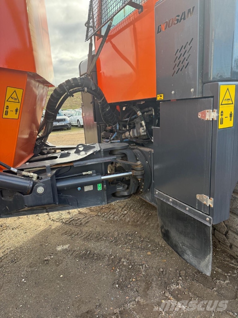 Doosan DA 30 Dumper - Knickgelenk