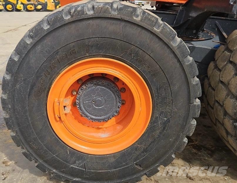 Doosan DA 30 Dumper - Knickgelenk
