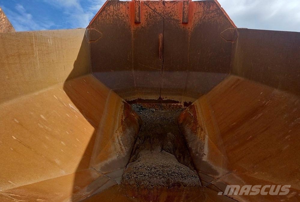 Doosan DA 30 Dumper - Knickgelenk
