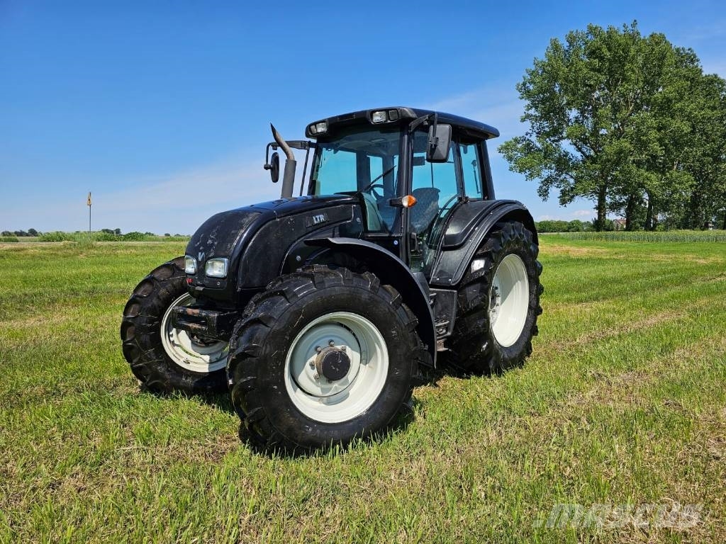 Valtra N 101 Tractoren
