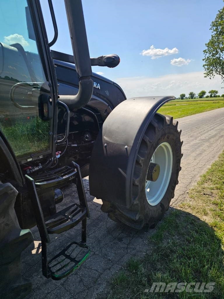 Valtra N 101 Tractoren