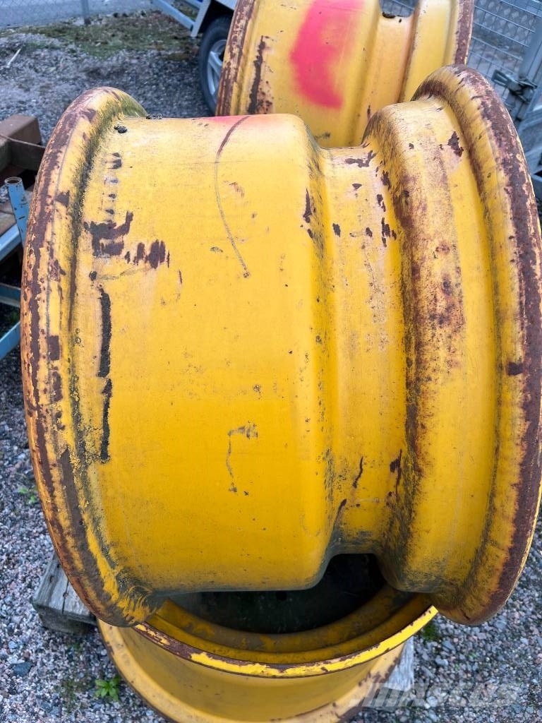 GKN Wheels fälgar Banden, wielen en velgen