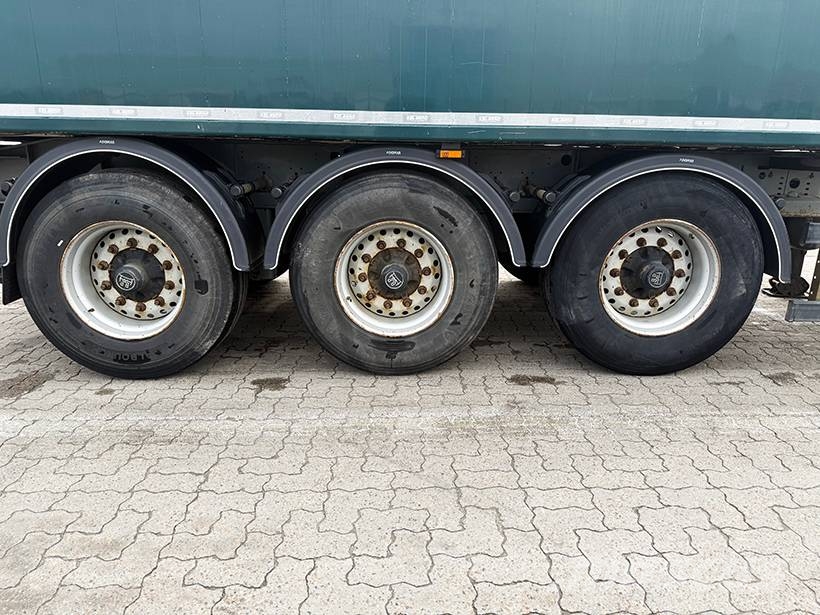 Kel-Berg Tipper / Alukastenmulde Kipper 15m3 Reboques basculantes