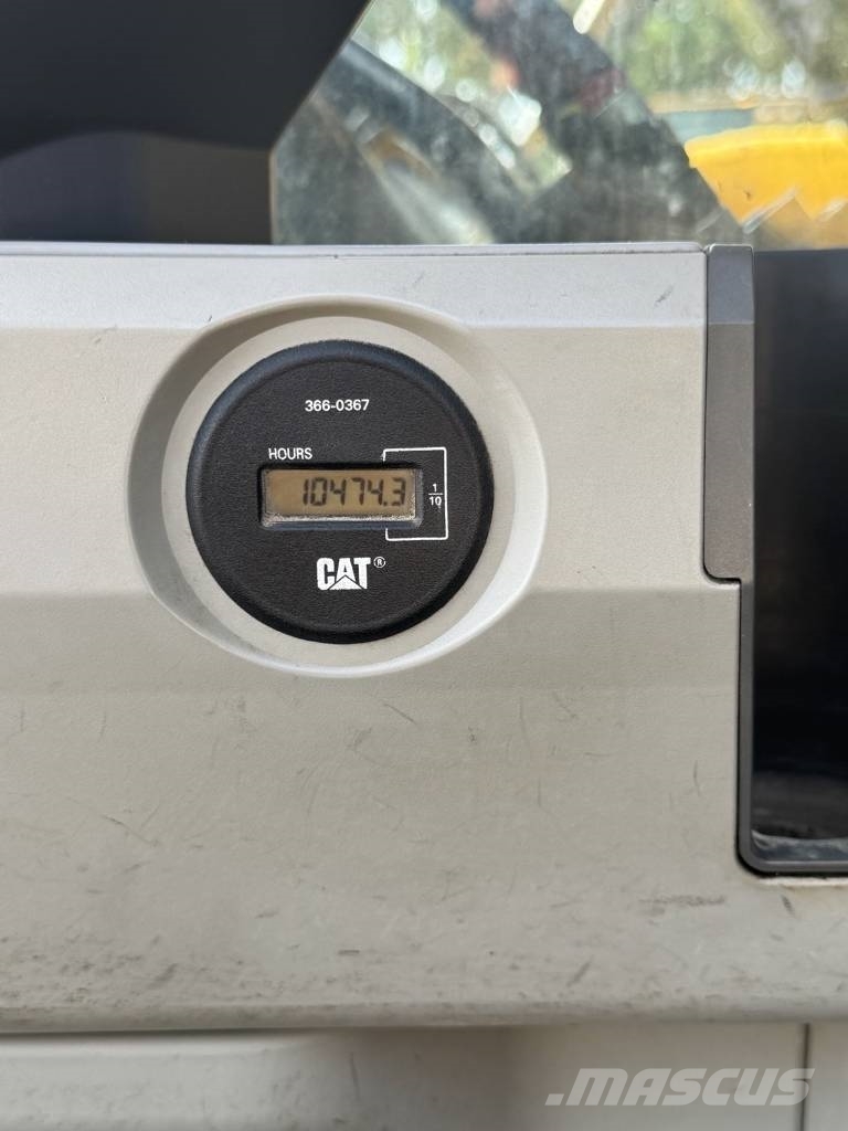 CAT 340 UHD Gravemaskiner på larvebånd
