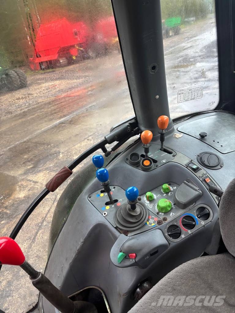 Deutz-Fahr Agratron 121 Traktoriai