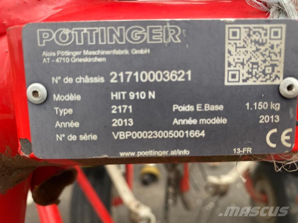 Pöttinger HIT 910 N テッダー・テッダーレーキ