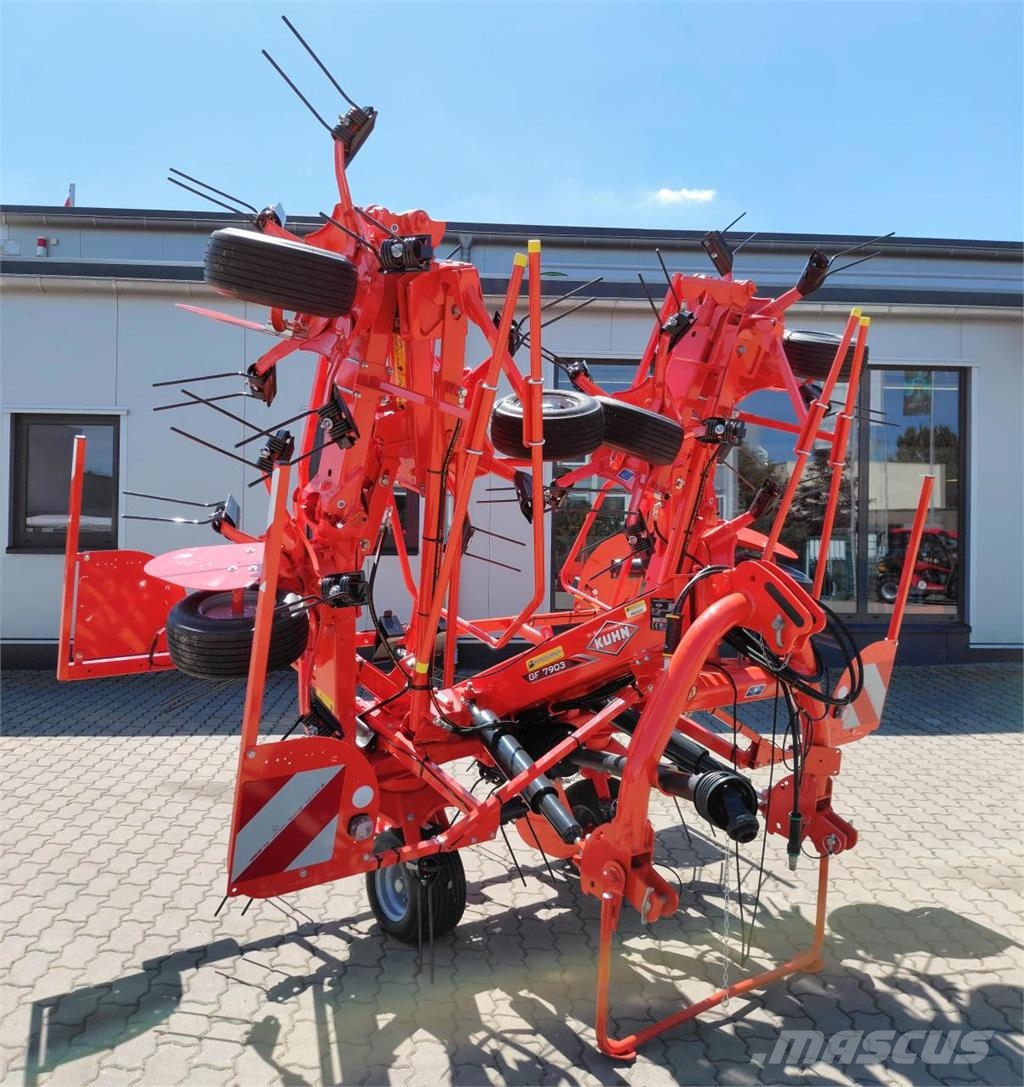 Kuhn GF 7903 Pöyhimet ja haravat
