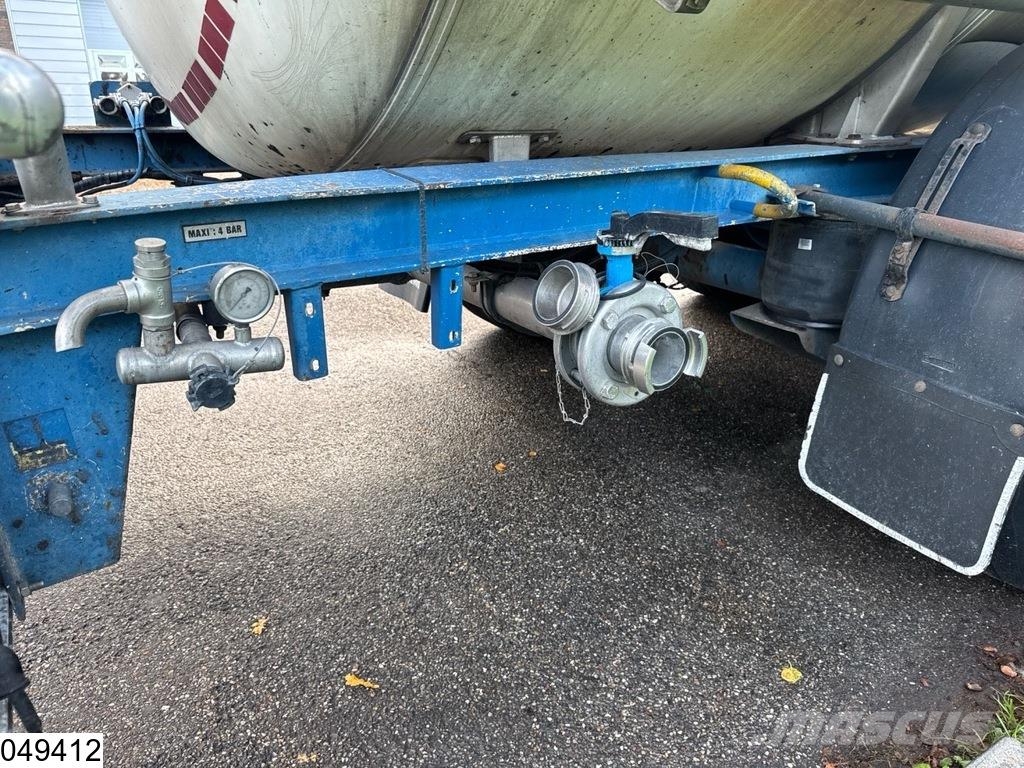 Magyar Chemie Magyar 34.000 L, 1 Comp Polprikolice cisterne