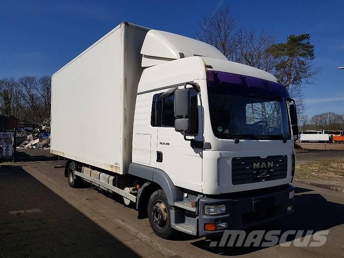 MAN TGL 12.210 4x2 BL 탑차 트럭