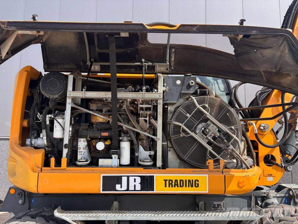 Liebherr A 912 Compact (3 Buckets + Forks) Wheeled excavators