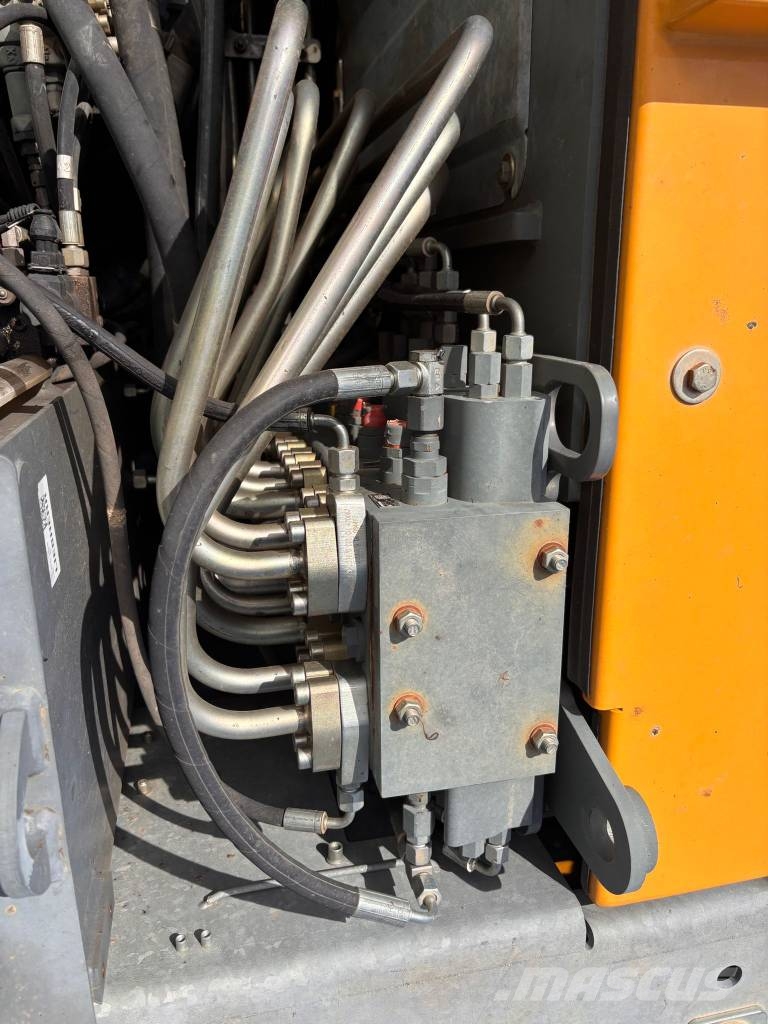 Liebherr A 912 Compact (3 Buckets + Forks) Wheeled excavators