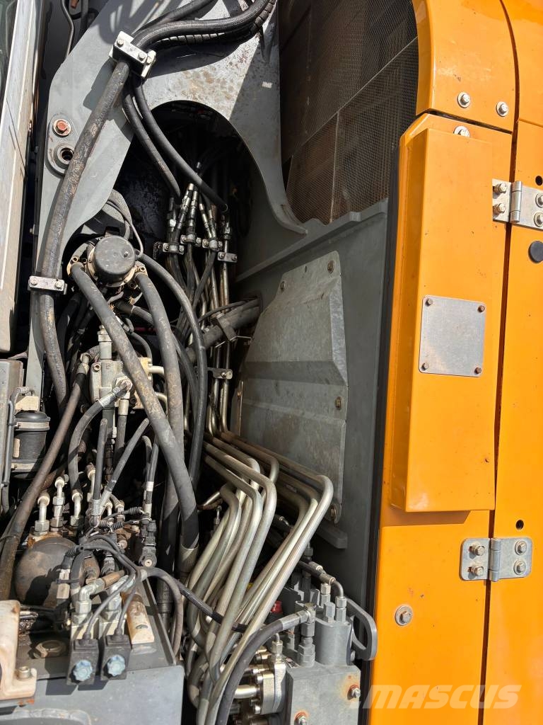 Liebherr A 912 Compact (3 Buckets + Forks) Wheeled excavators