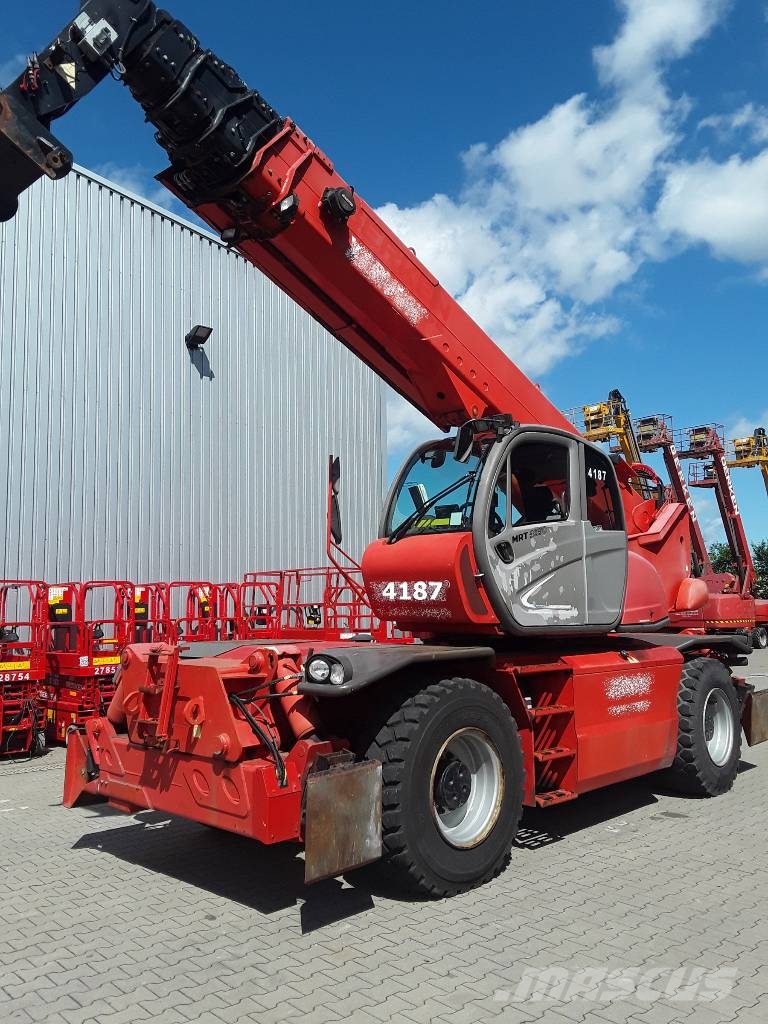 Manitou MRT 3050 Chariot télescopique