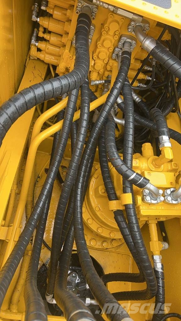 Komatsu PC 200 LC Vikšriniai ekskavatoriai