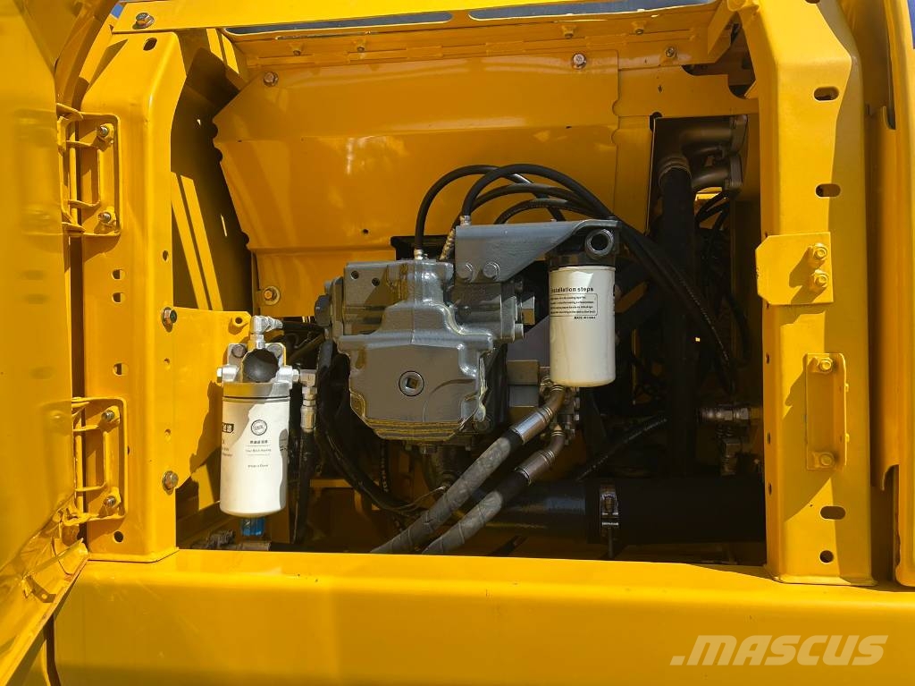 Komatsu PC 200 LC Vikšriniai ekskavatoriai