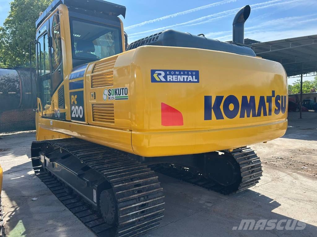 Komatsu PC 200 LC Vikšriniai ekskavatoriai