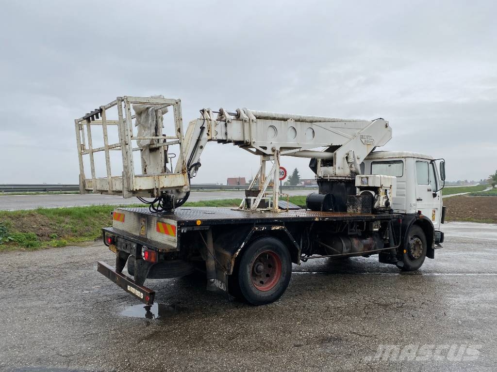 Mercedes-Benz 1414/SK 4X2 5Vitesses Auto hoogwerkers