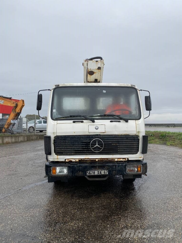 Mercedes-Benz 1414/SK 4X2 5Vitesses Auto hoogwerkers