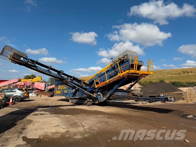 Fintec 542 Мобільні грохоти