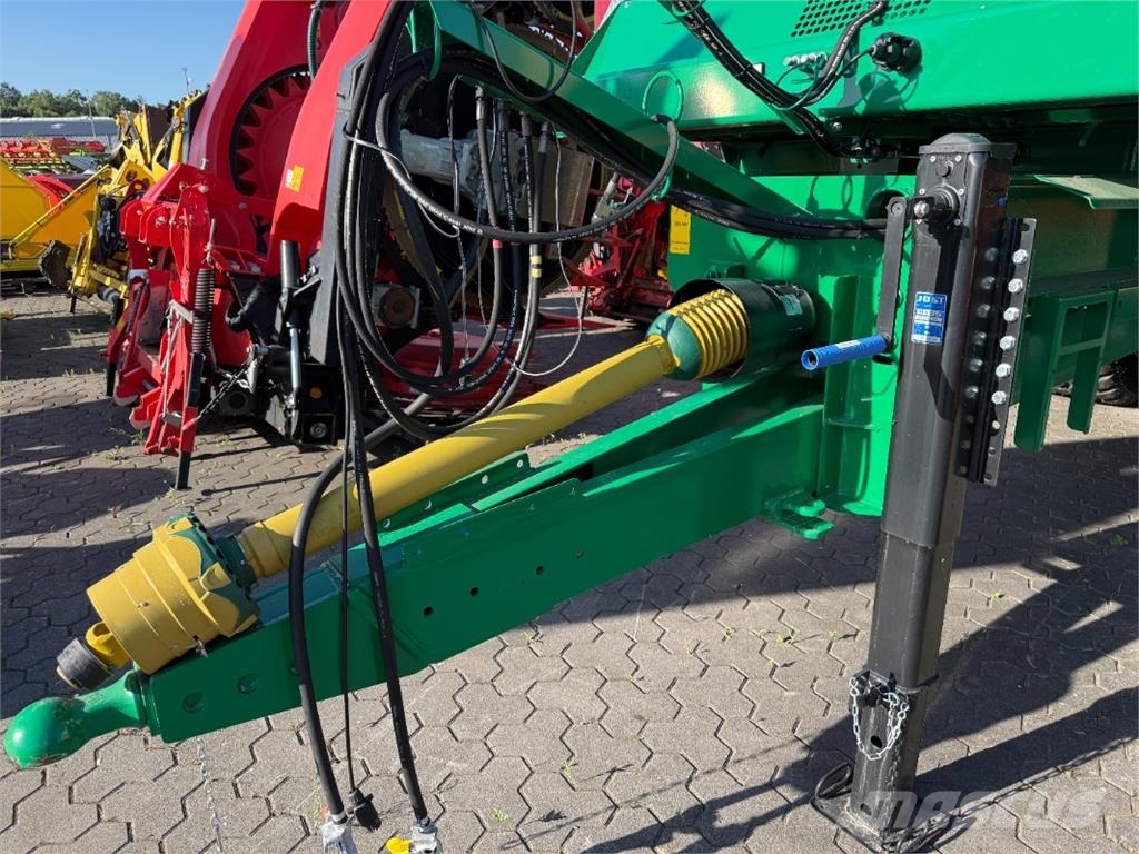 Tebbe ST 500 Tandem Silotrailer معدات التعامل مع المواد ووضعها