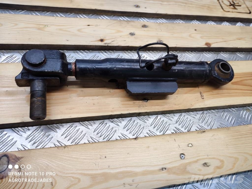 New Holland T7.220 rear linkage stabilizer NEW HOLLAND T7.220 Hidraulikos įrenginiai