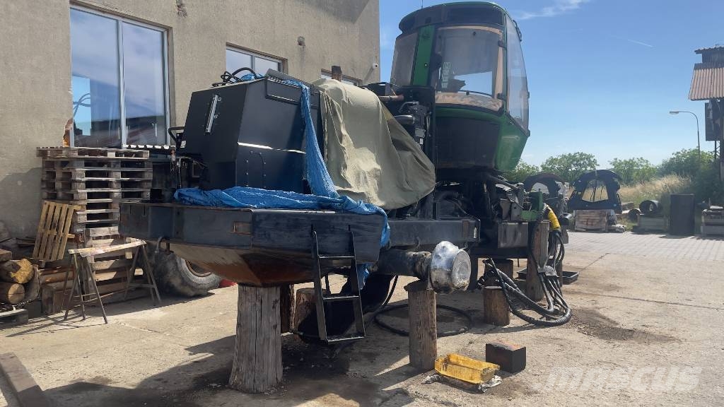 John Deere 1470E for spare parts Harvesters