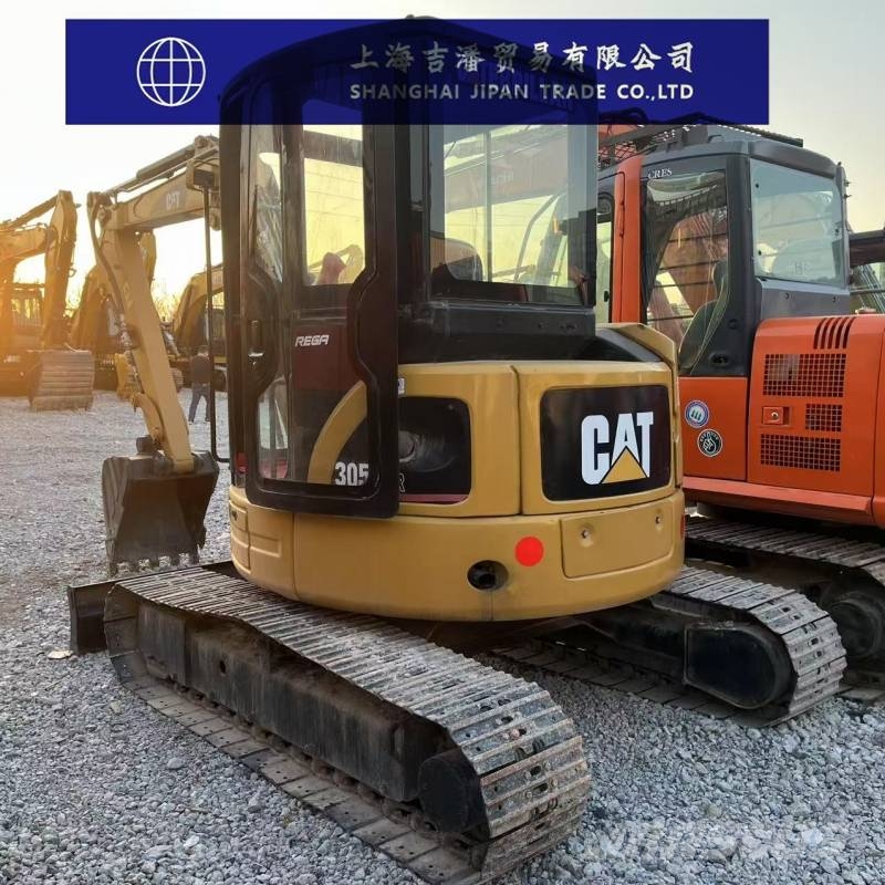 CAT 305 Mini ekskavatori < 7 t