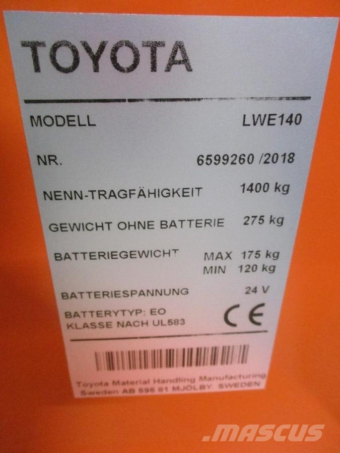 Toyota LWE140 Mažų aukščių keltuvai